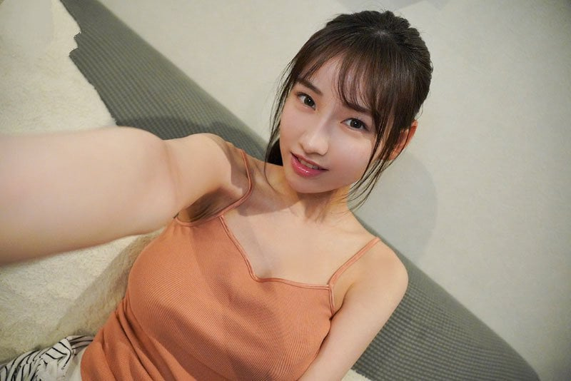 Yamate Rina verzichtet einen Monat lang auf Sex und endet damit