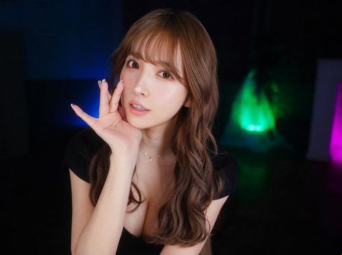 Yua Mikami e i suoi forti gemiti Yua Mikami e i suoi forti gemiti